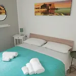 Sant\'Elmo House